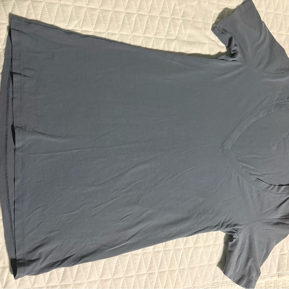 Lululemon Love tee